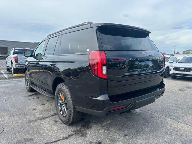 new 2025 Ford Expedition car, priced at $79,582