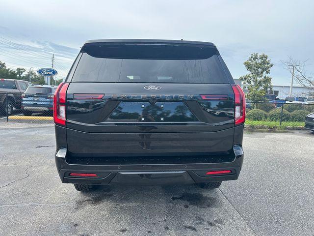 new 2025 Ford Expedition car, priced at $79,582