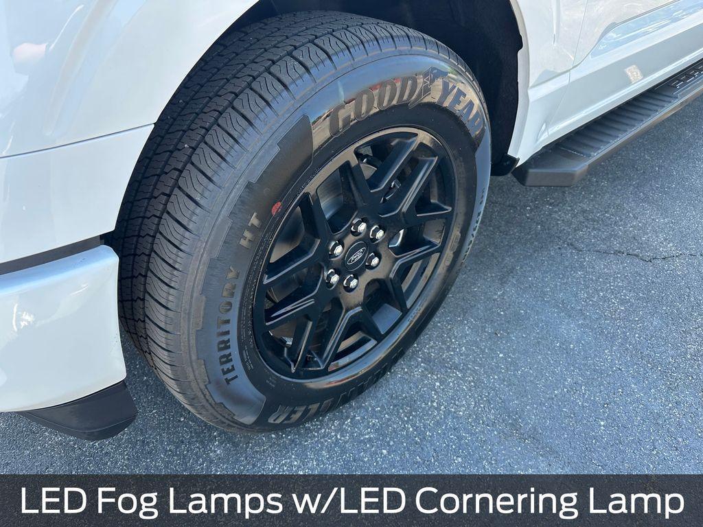 new 2025 Ford F-150 car, priced at $42,152