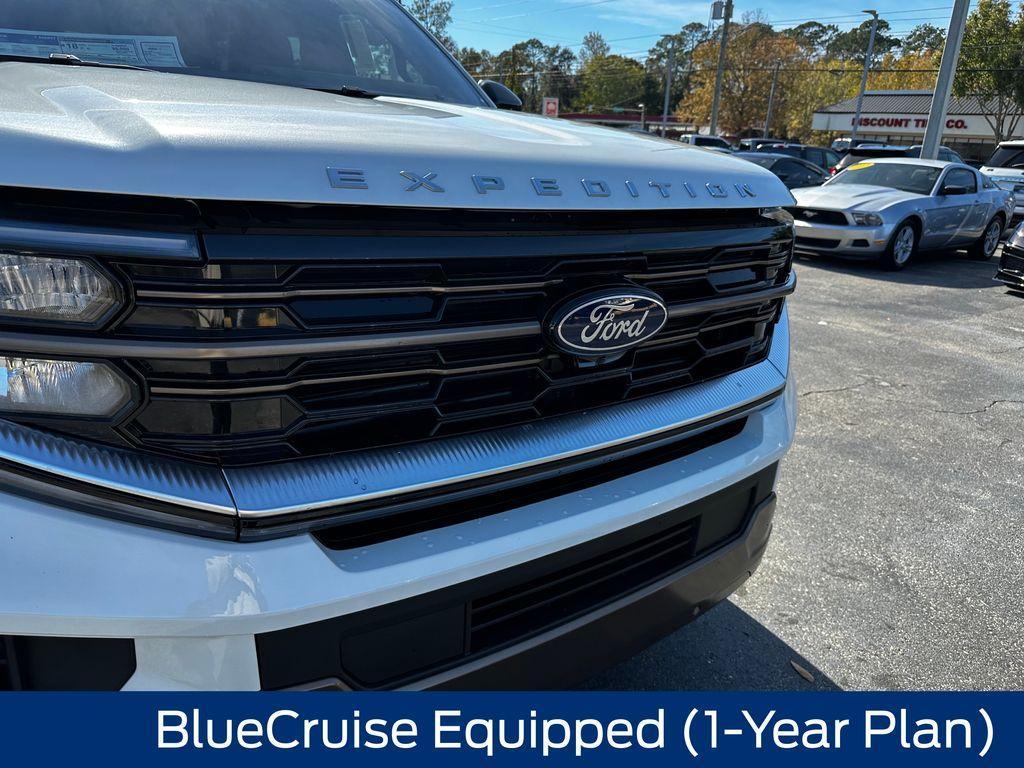 new 2025 Ford Expedition car, priced at $86,815