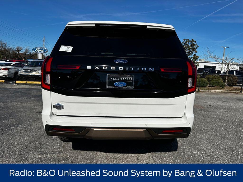 new 2025 Ford Expedition car, priced at $86,815