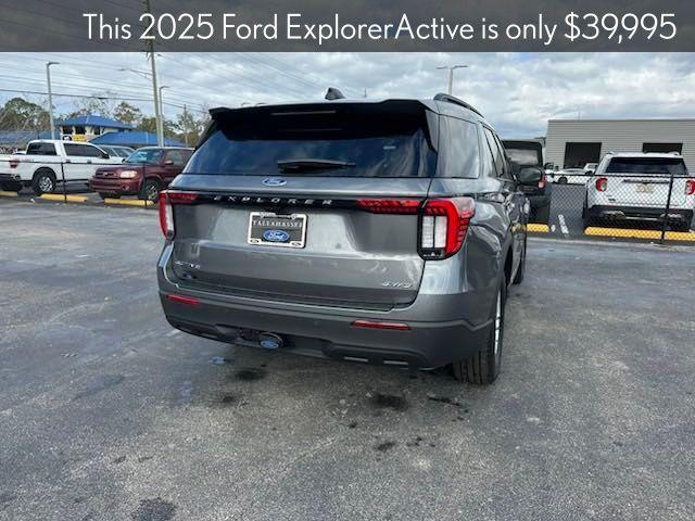 new 2025 Ford Explorer car, priced at $39,995