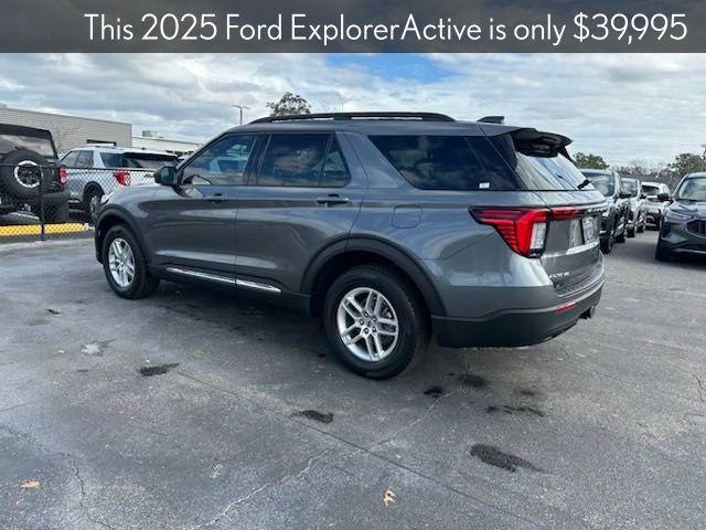 new 2025 Ford Explorer car, priced at $39,995