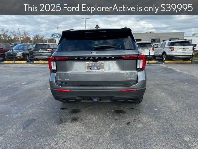 new 2025 Ford Explorer car, priced at $39,995