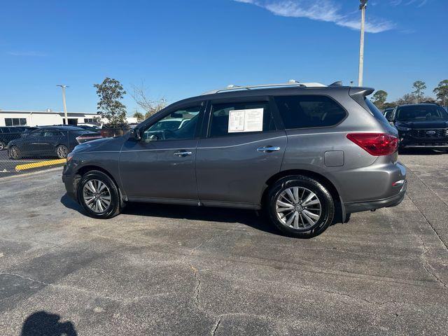 used 2020 Nissan Pathfinder car, priced at $13,791