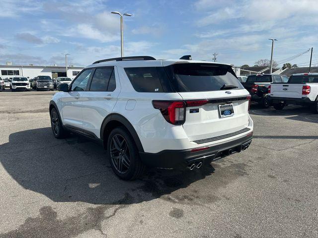 new 2025 Ford Explorer car, priced at $51,699