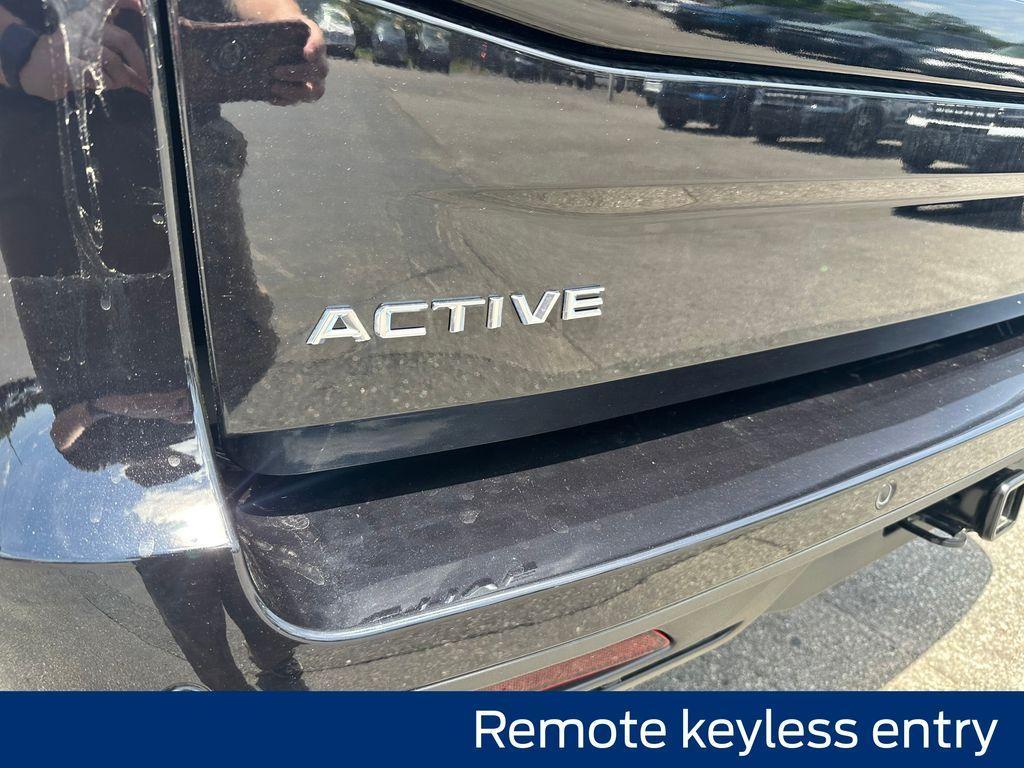 new 2025 Ford Expedition car, priced at $66,926