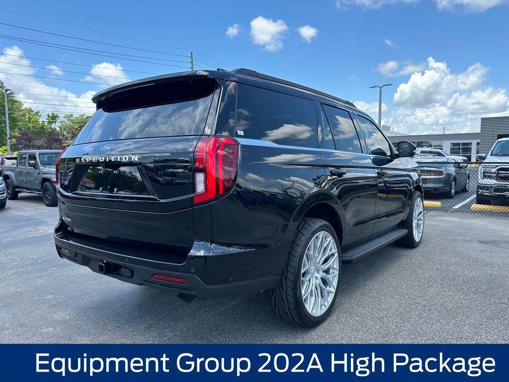 new 2025 Ford Expedition car, priced at $66,926