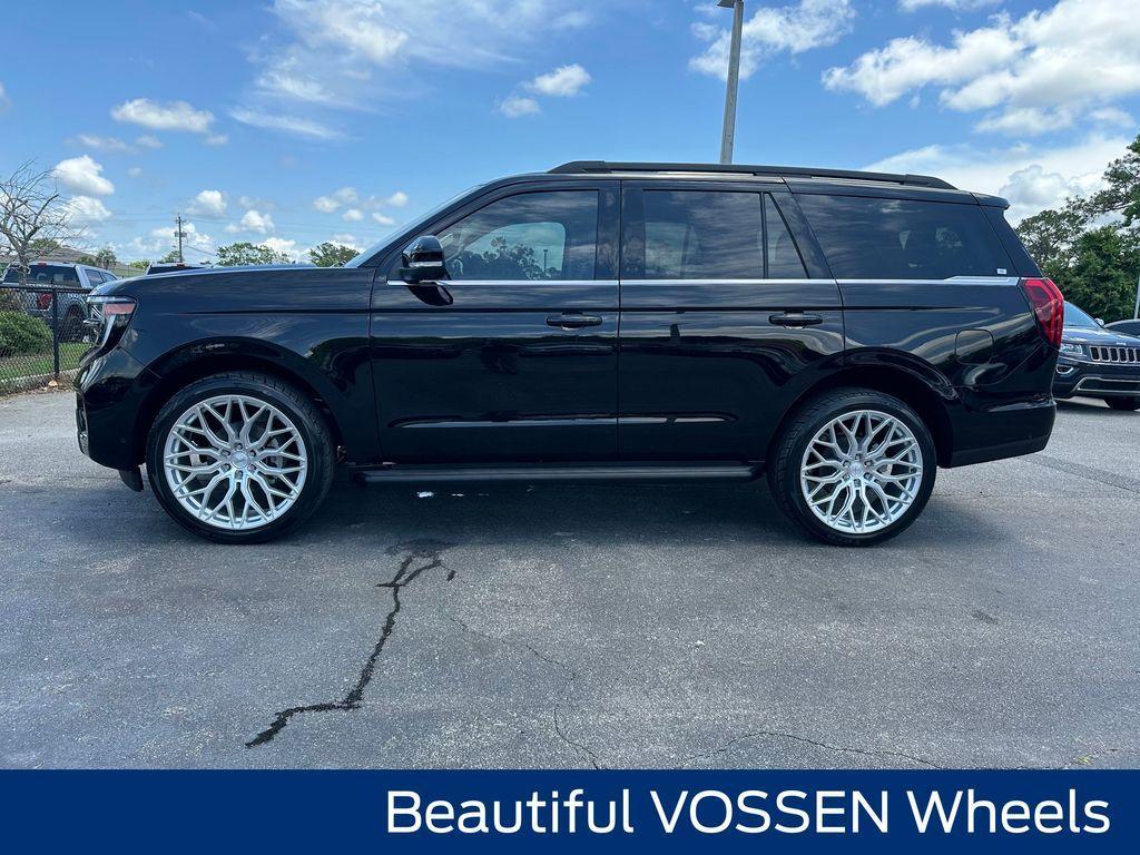new 2025 Ford Expedition car, priced at $66,926