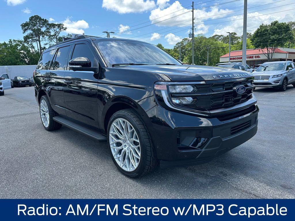 new 2025 Ford Expedition car, priced at $66,926