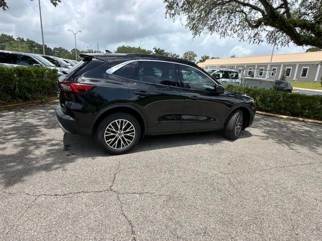 new 2023 Ford Escape car, priced at $34,999