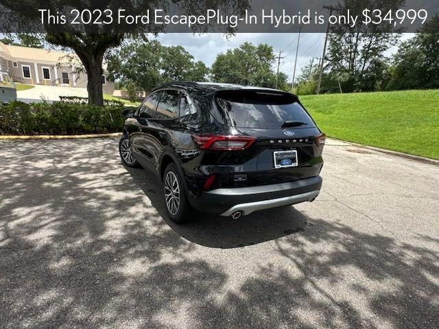 new 2023 Ford Escape car, priced at $34,999