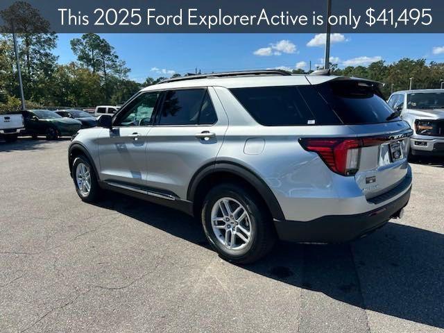 new 2025 Ford Explorer car, priced at $40,245