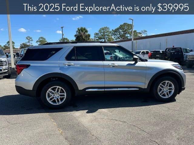 new 2025 Ford Explorer car, priced at $39,995