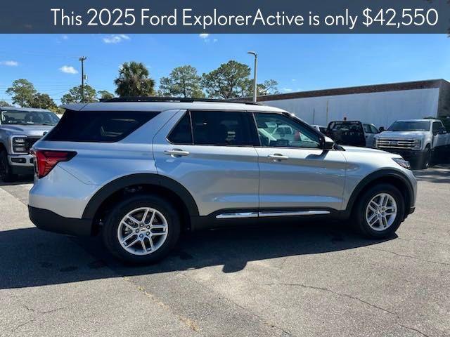 new 2025 Ford Explorer car, priced at $42,550