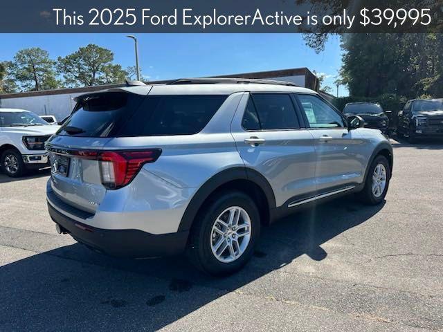 new 2025 Ford Explorer car, priced at $39,995