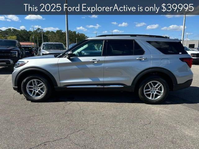 new 2025 Ford Explorer car, priced at $39,995