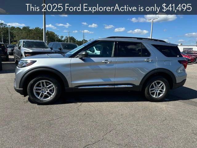 new 2025 Ford Explorer car, priced at $40,245