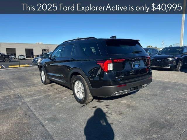 new 2025 Ford Explorer car, priced at $40,995