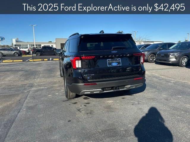 new 2025 Ford Explorer car, priced at $41,245