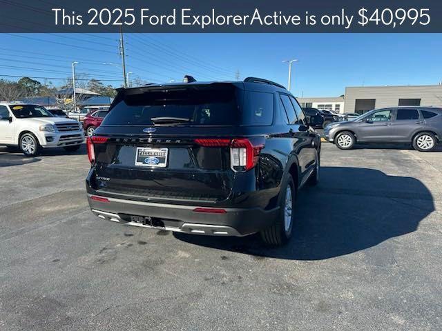 new 2025 Ford Explorer car, priced at $40,995