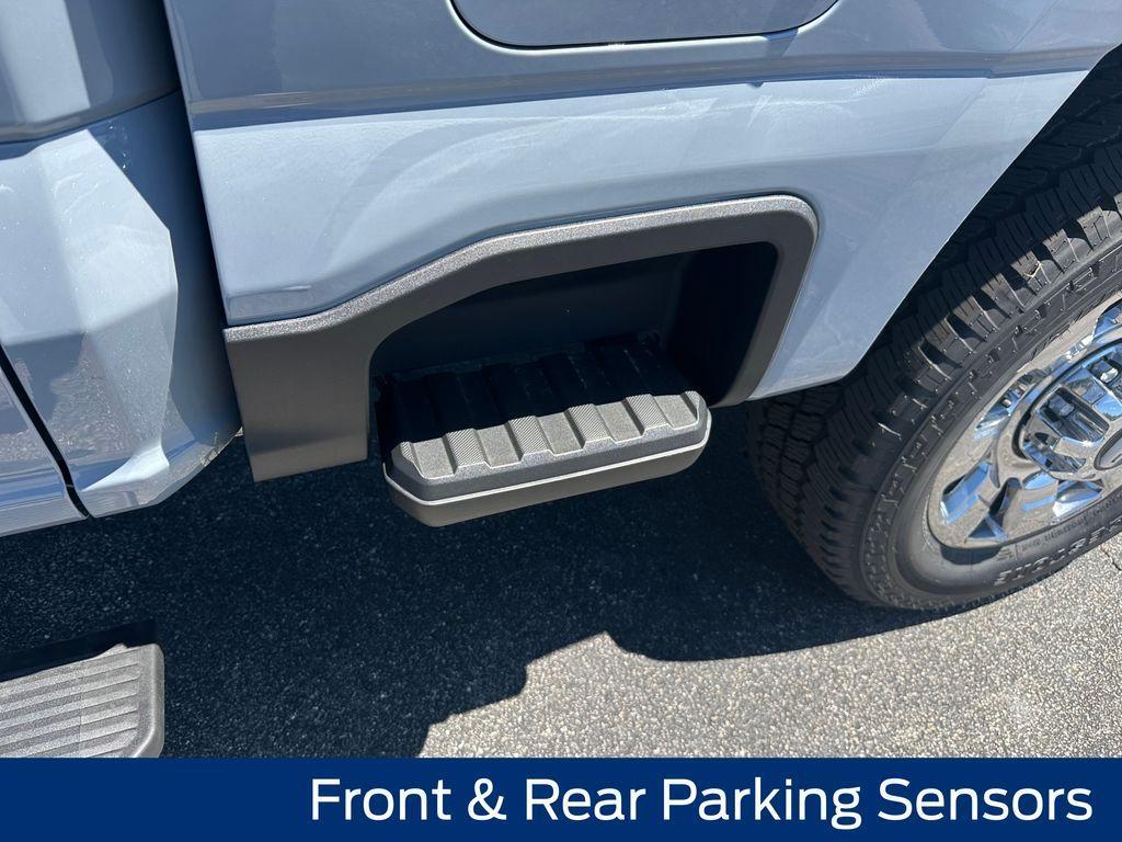 new 2025 Ford F-250 car, priced at $82,355