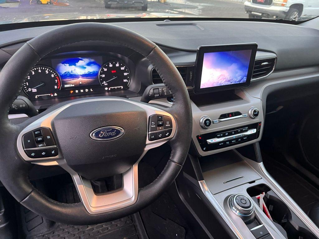 used 2024 Ford Explorer car, priced at $31,261
