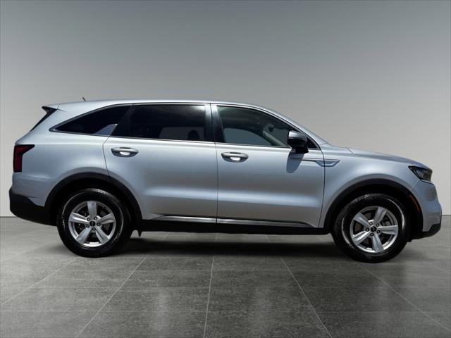 used 2022 Kia Sorento car, priced at $23,275