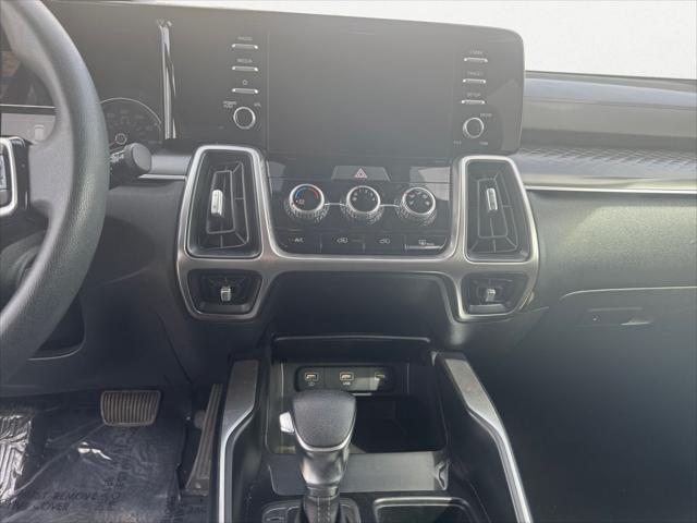 used 2022 Kia Sorento car, priced at $23,495