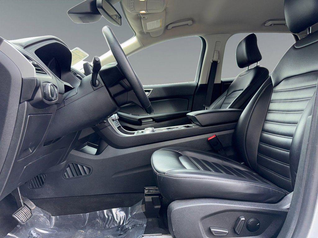 used 2024 Ford Edge car, priced at $26,895