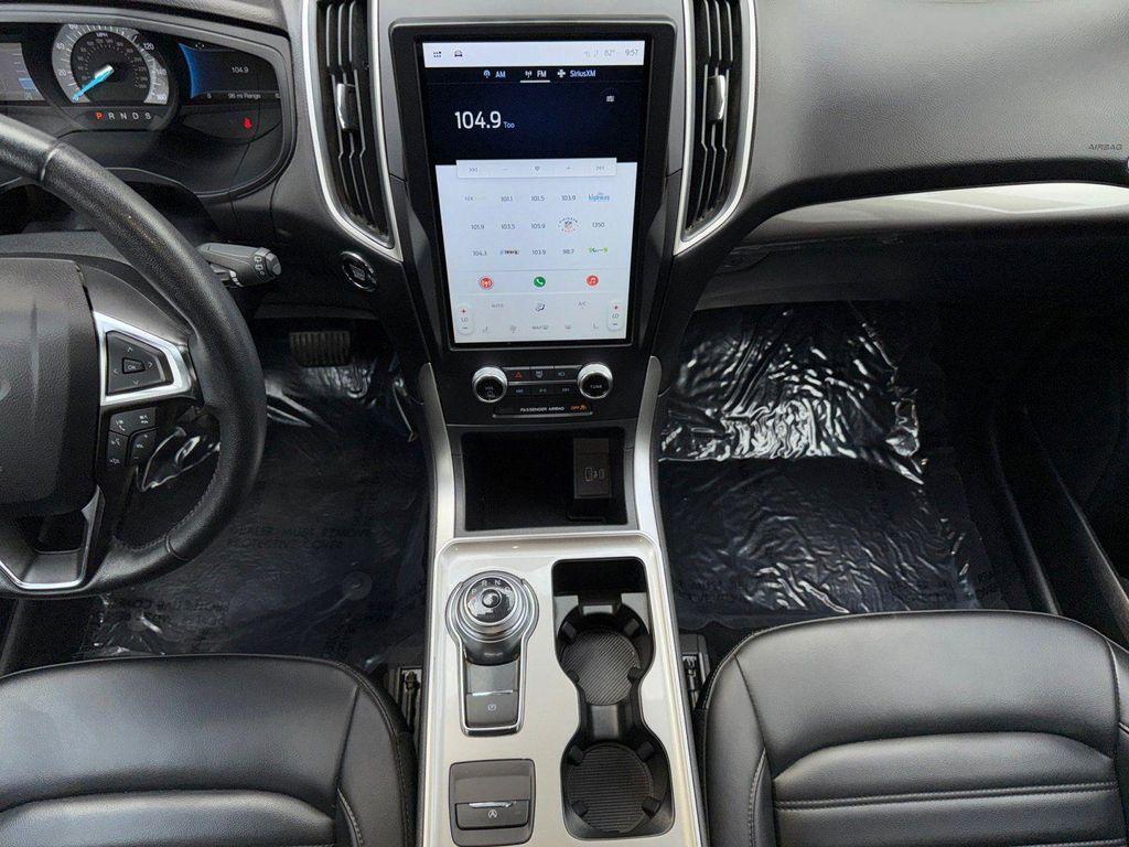 used 2024 Ford Edge car, priced at $26,895