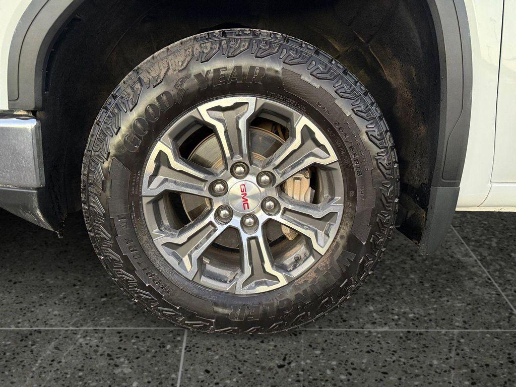 used 2023 GMC Sierra 1500 car, priced at $39,995