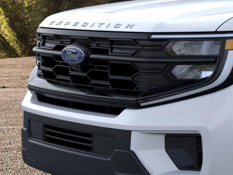 new 2025 Ford Expedition car, priced at $73,100