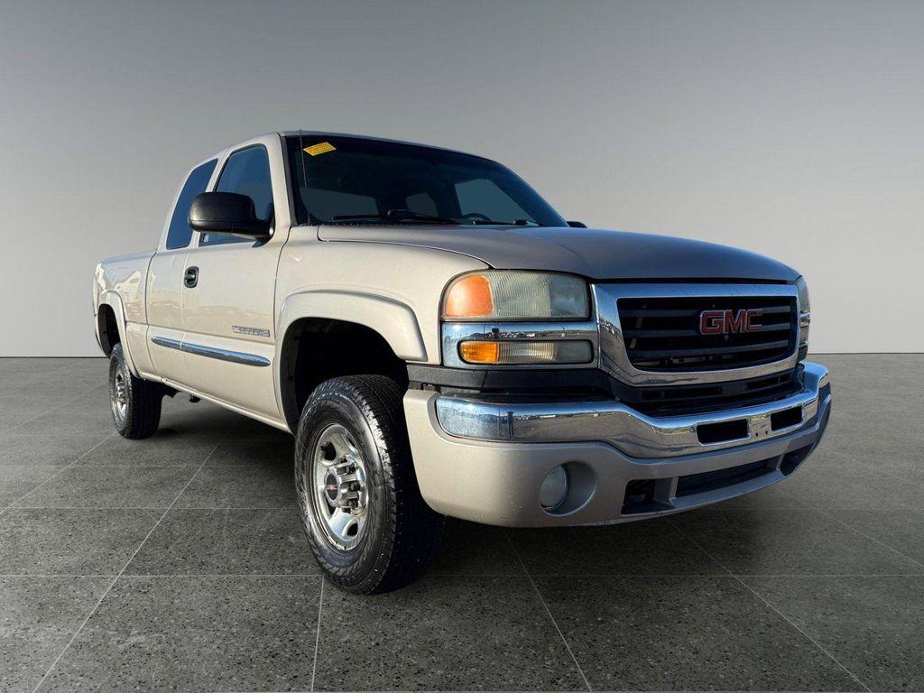 used 2004 GMC Sierra 2500 car, priced at $10,495