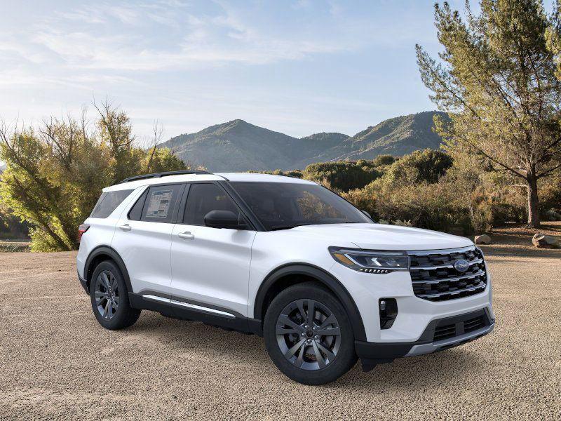 new 2025 Ford Explorer car, priced at $45,655