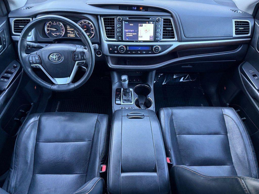 used 2016 Toyota Highlander car, priced at $17,795