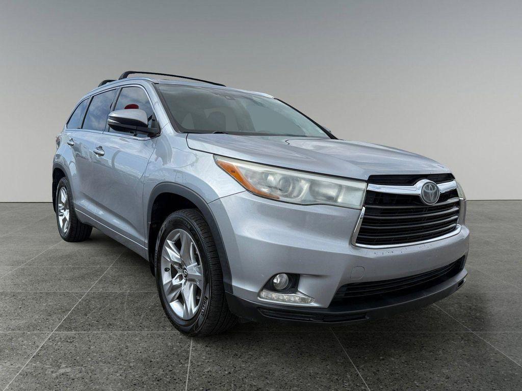used 2016 Toyota Highlander car, priced at $17,795