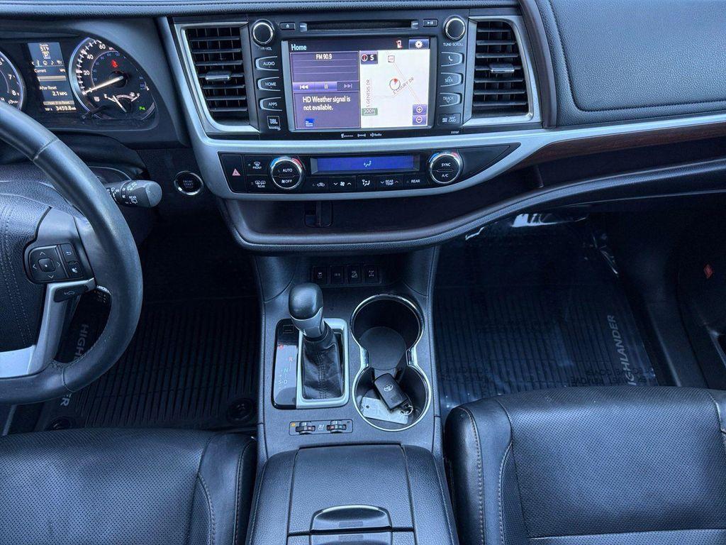 used 2016 Toyota Highlander car, priced at $17,795