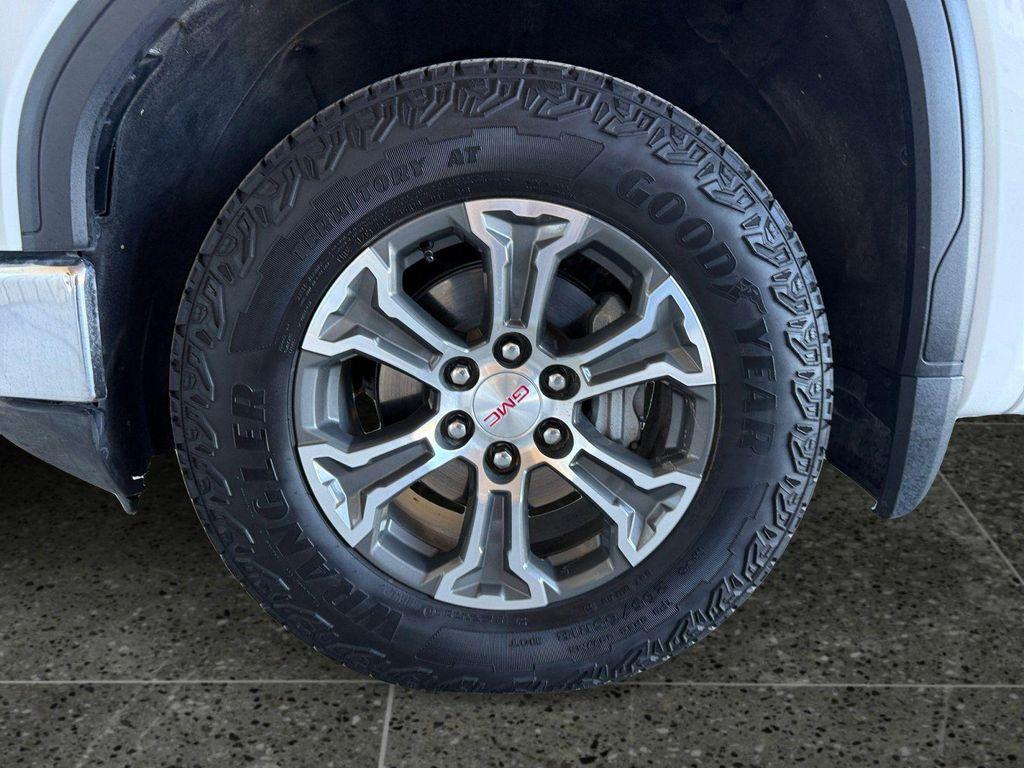 used 2023 GMC Sierra 1500 car, priced at $41,295