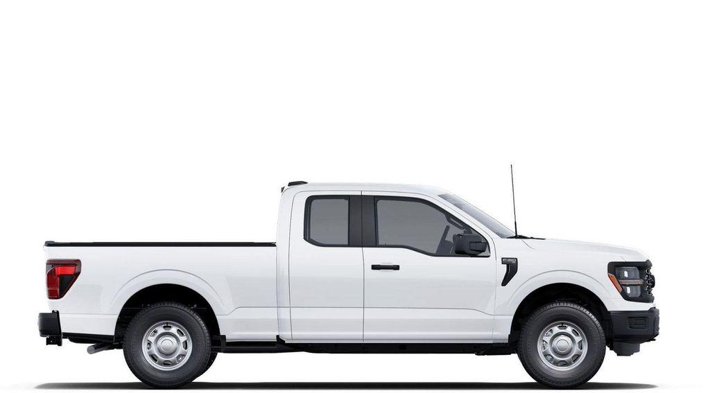 new 2025 Ford F-150 car, priced at $43,105