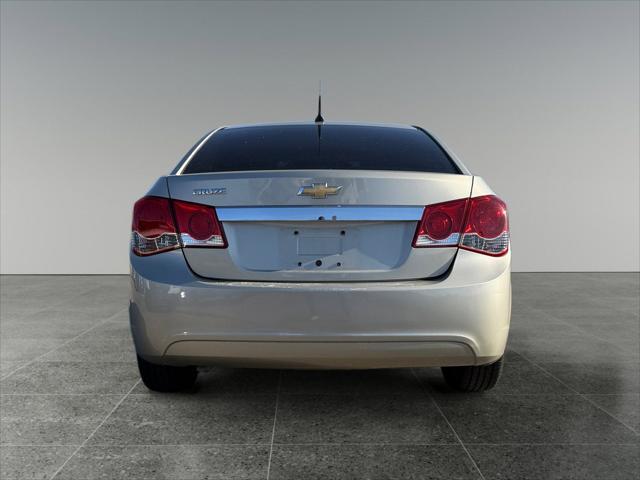 used 2013 Chevrolet Cruze car, priced at $4,999