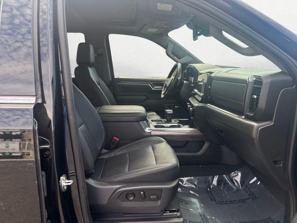 used 2023 Chevrolet Silverado 1500 car, priced at $47,995