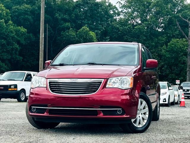 used 2015 Chrysler Town & Country car, priced at $10,499