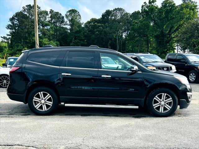 used 2017 Chevrolet Traverse car, priced at $15,990