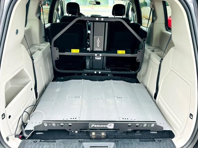 used 2015 Dodge Grand Caravan car, priced at $6,499
