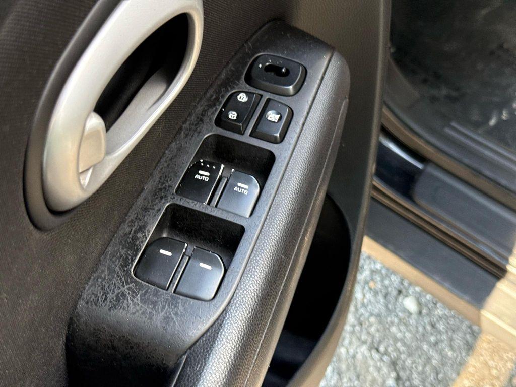 used 2014 Kia Soul car, priced at $2,499