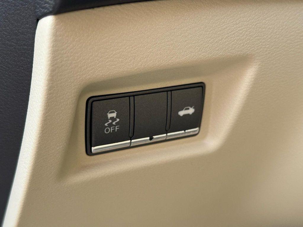 used 2014 INFINITI Q50 Hybrid car, priced at $12,423