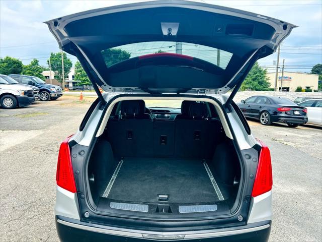 used 2017 Cadillac XT5 car, priced at $14,499