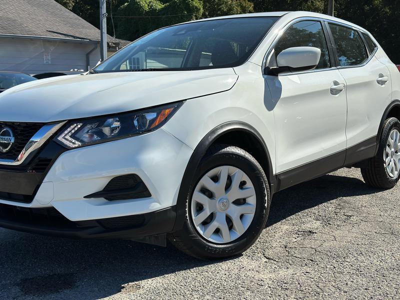 used 2020 Nissan Rogue Sport car, priced at $14,199