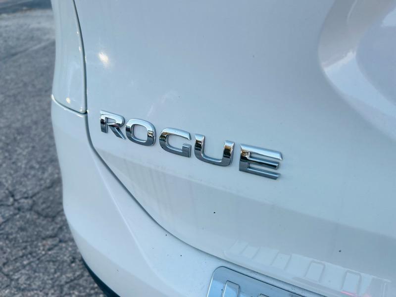 used 2016 Nissan Rogue car, priced at $13,999